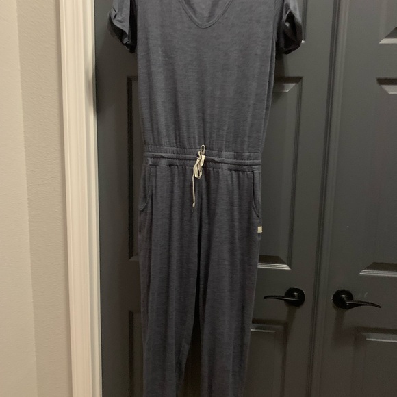 Vuori Jumpsuit - Picture 4 of 6